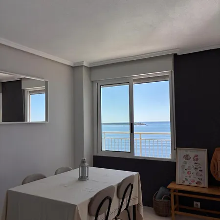 Primera Linea Vistas Panoramicas Al Mediterraneo Torrevieja
